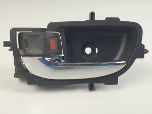MANETA INTERIOR TRASERA IZQUIERDA 692060D271 TOYOTA AYGO Autodesguaces Alicante