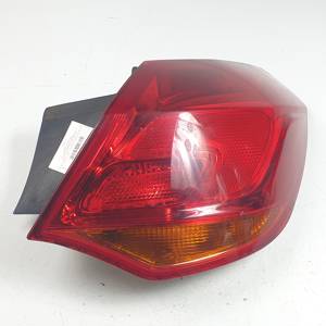 PILOTO TRASERO DERECHO OPEL ASTRA J LIM. Autodesguaces Alicante