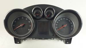 CUADRO INSTRUMENTOS 13430858 OPEL MERIVA B Autodesguaces Alicante