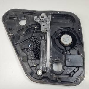 ELEVALUNAS TRASERO DERECHO 83480D7000 HYUNDAI TUCSON Autodesguaces Alicante