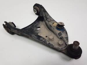 BRAZO SUSPENSION INFERIOR DELANTERO IZQUIERDO RENAULT TWINGO Autodesguaces Alicante