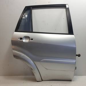 PUERTA TRASERA DERECHA TOYOTA RAV4 Autodesguaces Alicante