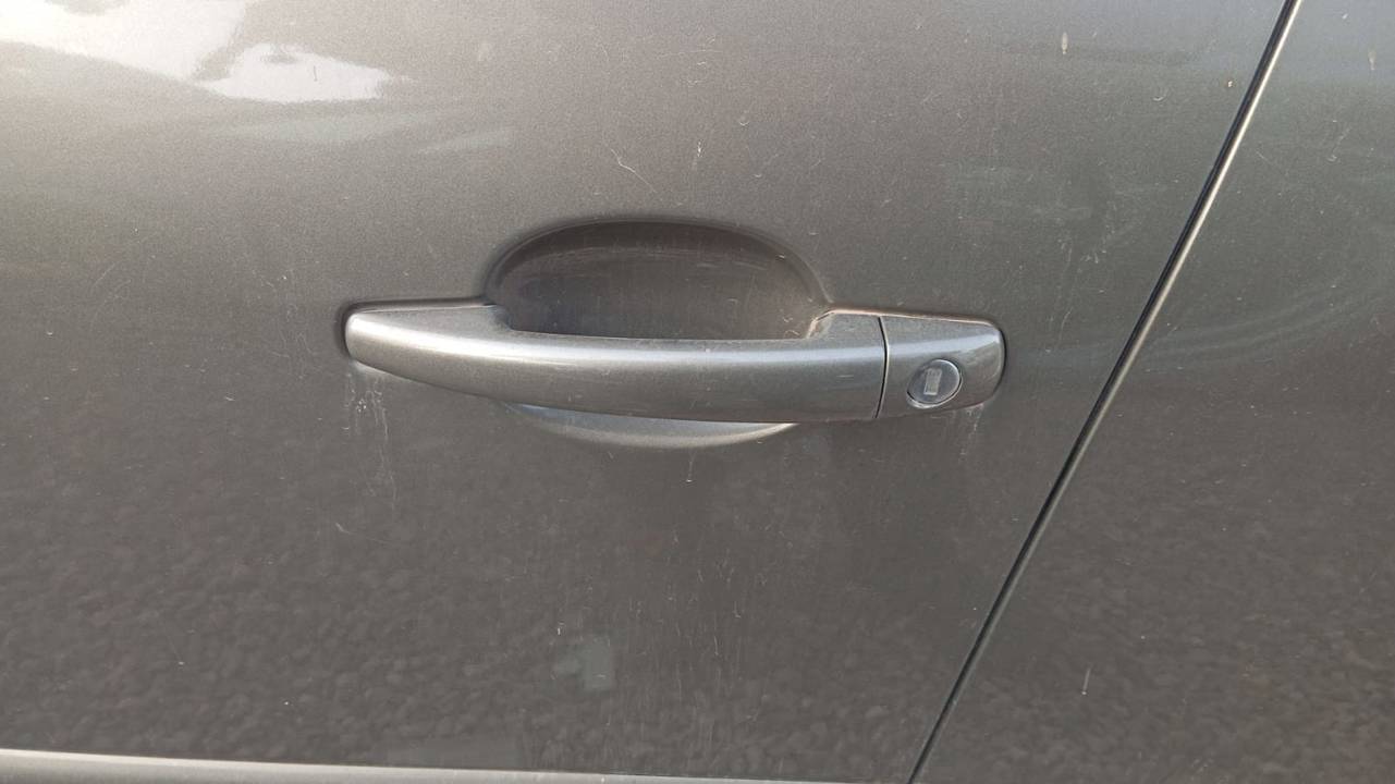 MANETA EXTERIOR DELANTERA IZQUIERDA
