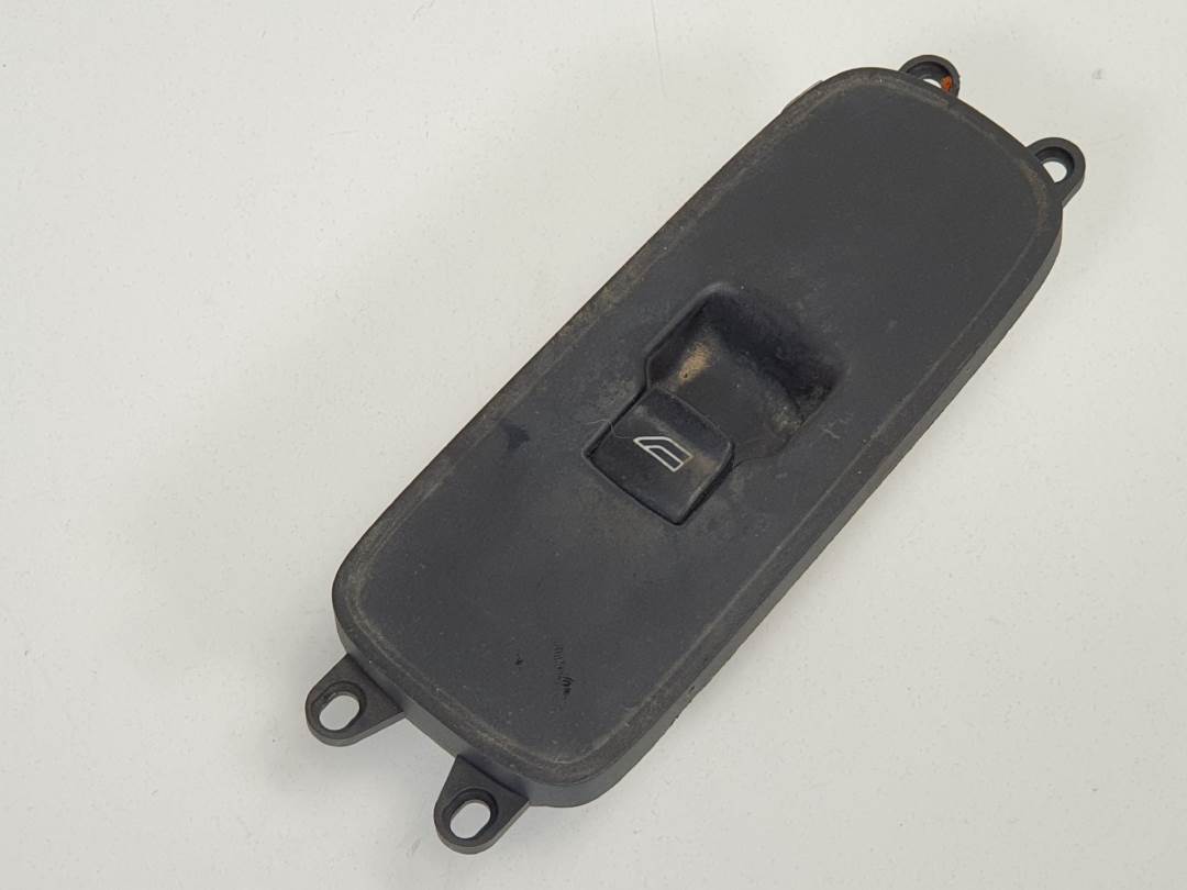 MANDO ELEVALUNAS DELANTERO DERECHO - 03451300 - VOLVO - V50 FAMILIAR