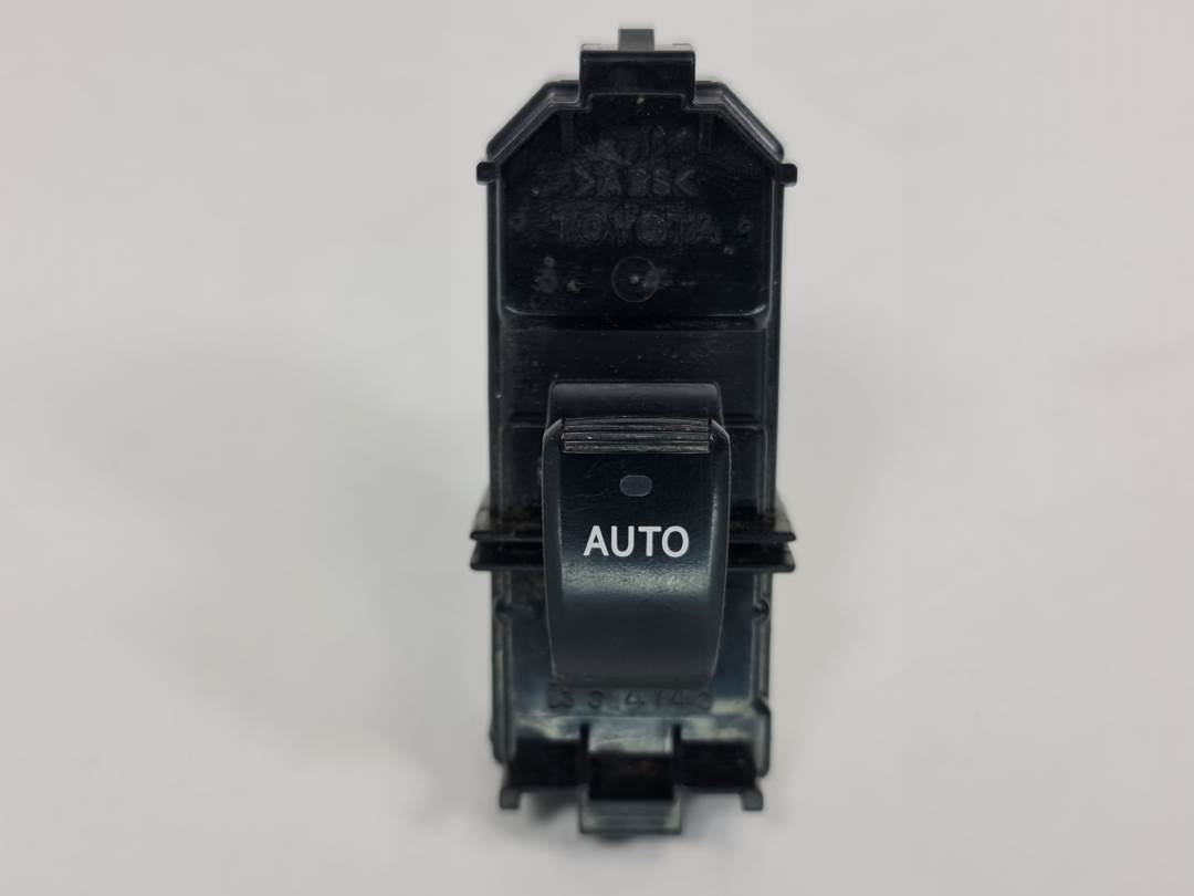 Commande de lève-vitre arrière gauche - 8403048070 - LEXUS - RX