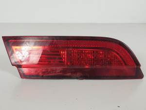 PILOTO TRASERO IZQUIERDO INTERIOR 8X2315K273CD JAGUAR XF (X250) Autodesguaces Alicante