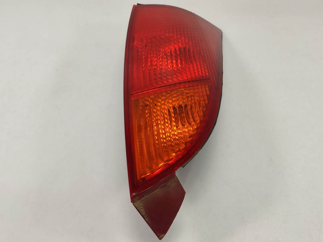PILOTO TRASERO IZQUIERDO - XS4113404AD - FORD - FOCUS BERLINA (CAK)
