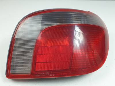 PILOTO TRASERO DERECHO 5308701R TOYOTA YARIS (NCP1/NLP1/SCP1) Autodesguaces Alicante