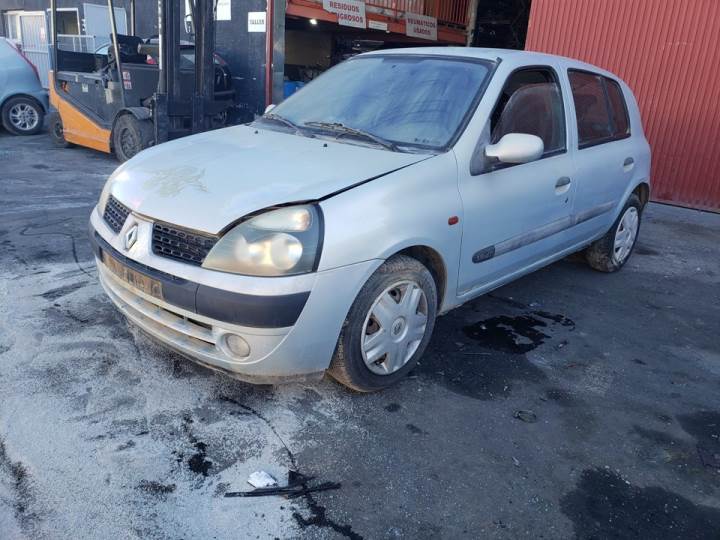 RENAULT CLIO II FASE II (B/CB0) (2001 - 2005)