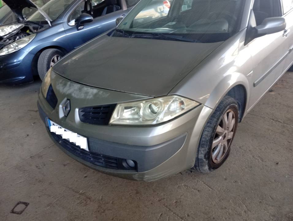 PARAGOLPES DELANTERO