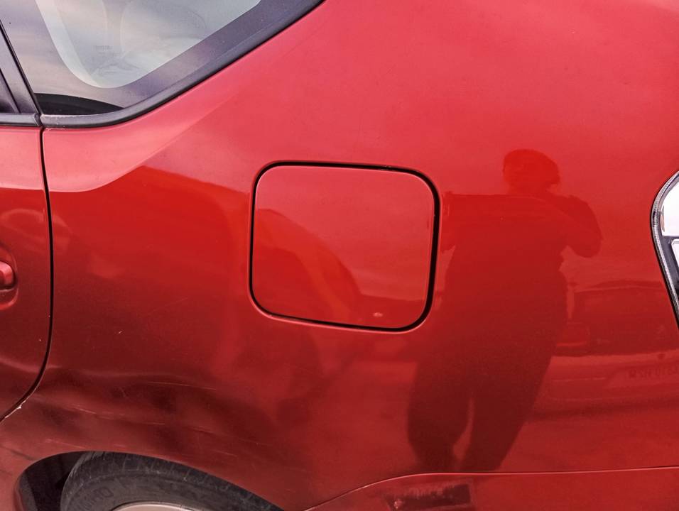 TAPA EXTERIOR COMBUSTIBLE