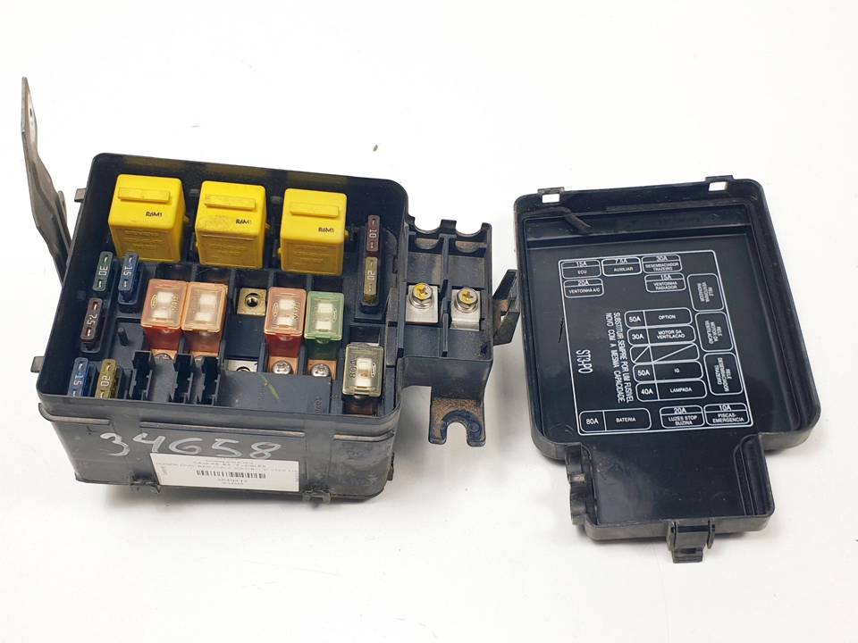CAJA RELES / FUSIBLES 3825AST3G000 HONDA CIVIC BERLINA .5 (MA/MB) Autodesguaces Alicante