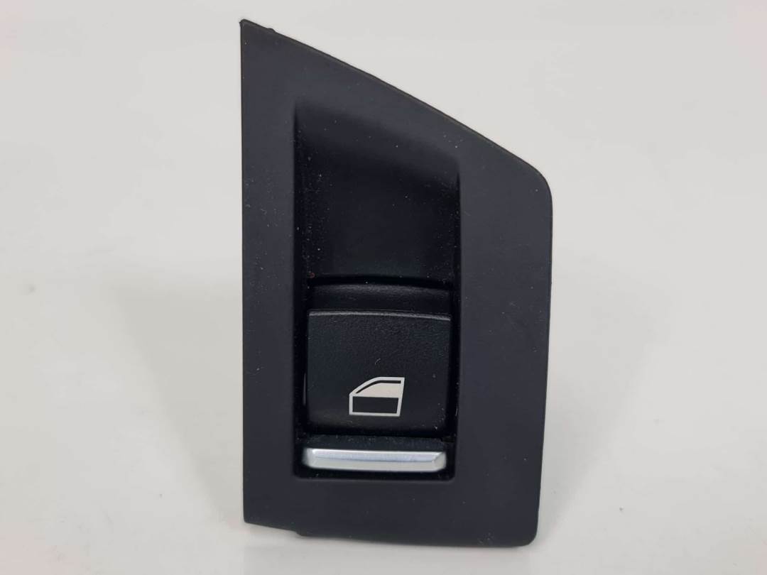 MANDO ELEVALUNAS TRASERO DERECHO - 924194901 - BMW - SERIE 5 TOURING (F11)