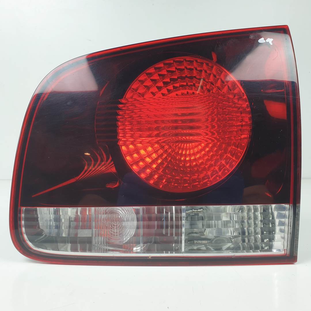 PILOTO TRASERO DERECHO INTERIOR - 7L6945094AA - VOLKSWAGEN - TOUAREG (7L6)