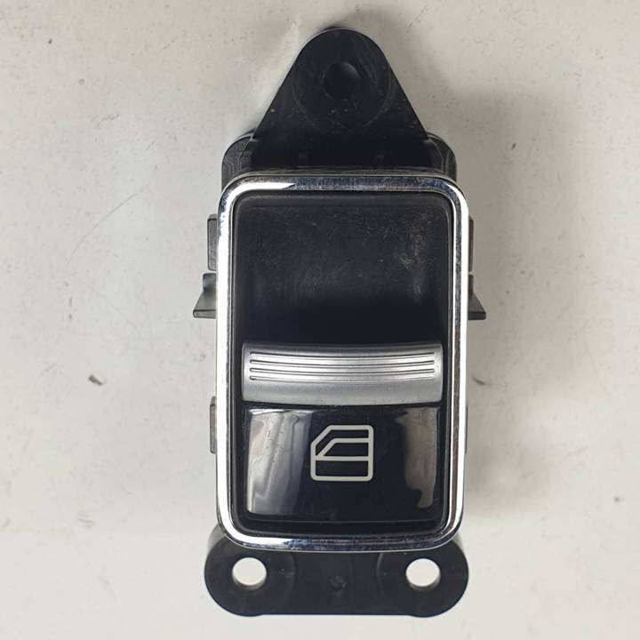 MANDO ELEVALUNAS DELANTERO DERECHO A2218704579 MERCEDES CLASE S (W221) BERLINA Autodesguaces Alicante