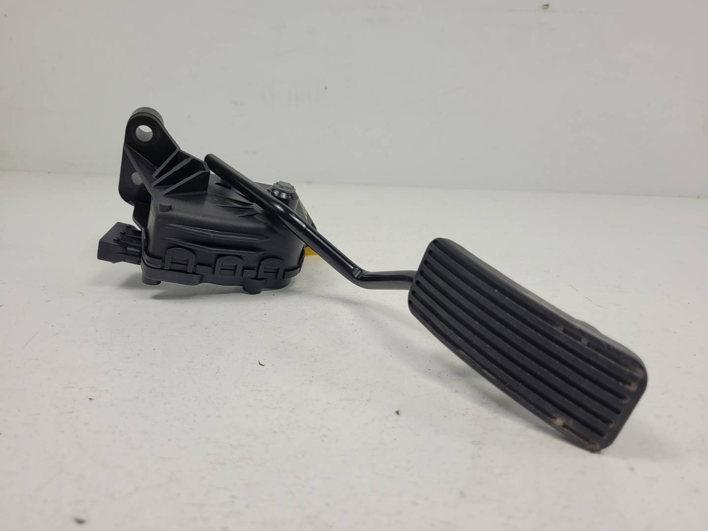 POTENCIOMETRO PEDAL - 9158010 - OPEL - ASTRA H CARAVAN