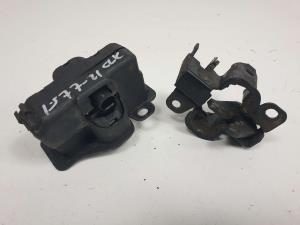CERRADURA CAPOT A2038800060 MERCEDES CLASE CLK (W209) CABRIO Autodesguaces Alicante