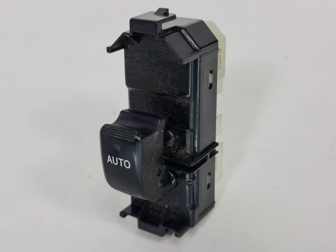 MANDO ELEVALUNAS DELANTERO DERECHO - 8403048070 - LEXUS - RX
