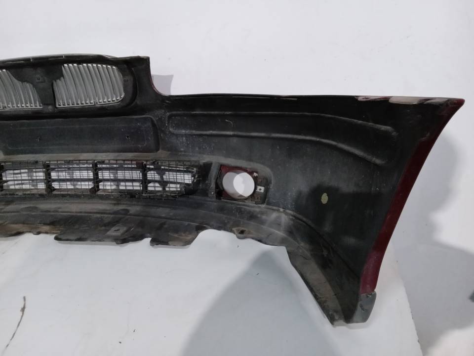 PARAGOLPES DELANTERO