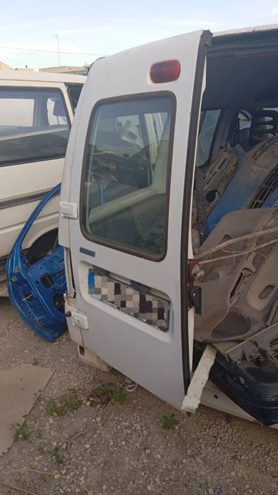PORTON TRASERO IZQUIERDO