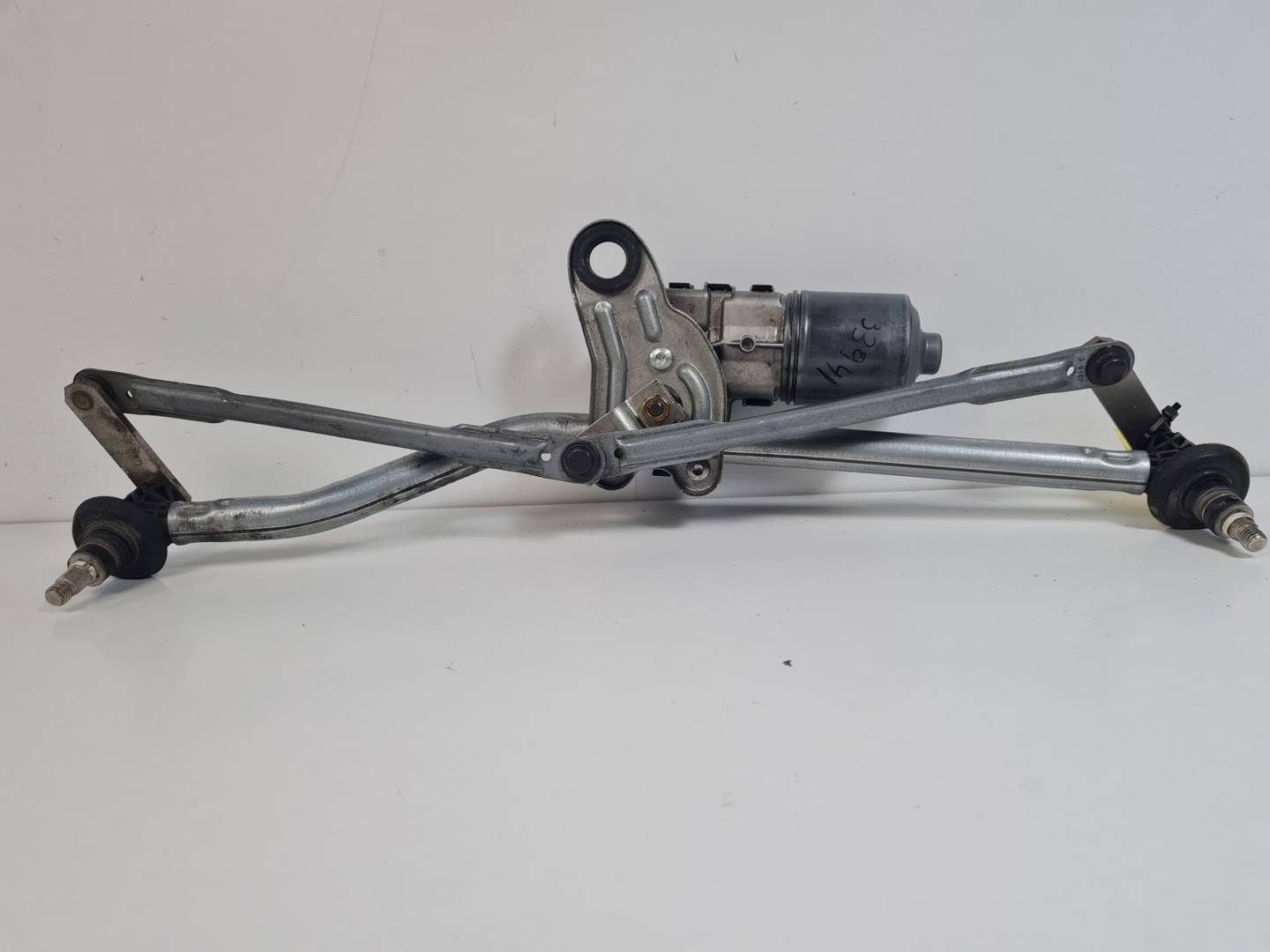 MOTOR LIMPIA DELANTERO - 67636914577 - BMW - SERIE 3 COMPACT (E46)