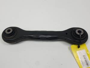 BRAZO SUSPENSION SUPERIOR TRASERO DERECHO 6765425 BMW SERIE 1 BERLINA (E81/E87) Autodesguaces Alicante