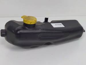 DEPOSITO LIMPIA 289109345R DACIA SANDERO Autodesguaces Alicante