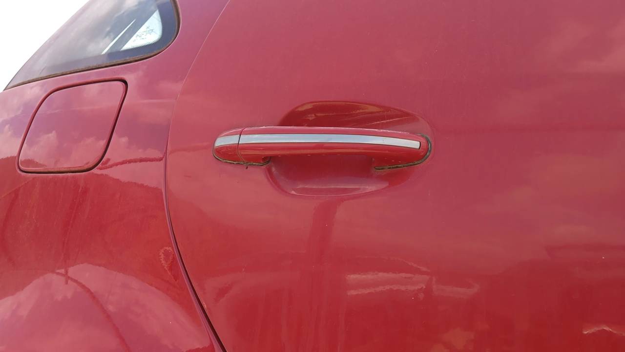 TAPA EXTERIOR COMBUSTIBLE