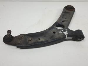 BRAZO SUSPENSION INFERIOR DELANTERO DERECHO 54601A620 HYUNDAI I30 (GD) Autodesguaces Alicante