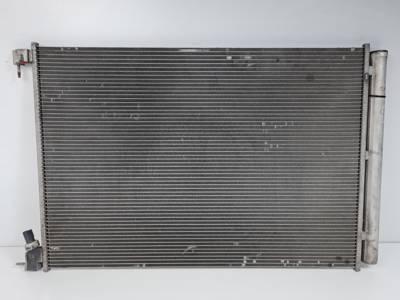 CONDENSADOR / RADIADOR AIRE ACONDICIONADO A0995000454 MERCEDES CLASE C (W205) LIM. Autodesguaces Alicante