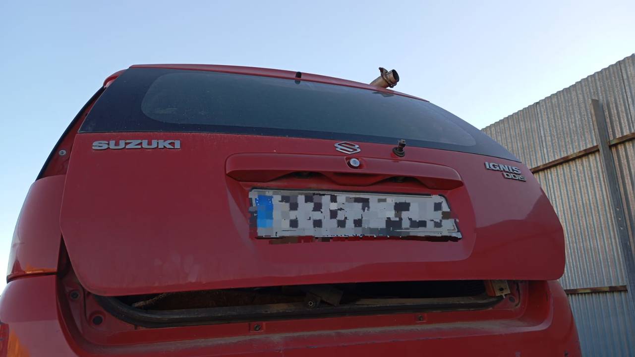 PORTON TRASERO
