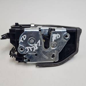 CERRADURA PUERTA TRASERA DERECHA 7318414 BMW SERIE X3 (F25) Autodesguaces Alicante
