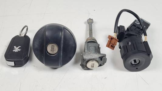 ANTIRROBO 9663123380 PEUGEOT 208 Autodesguaces Alicante