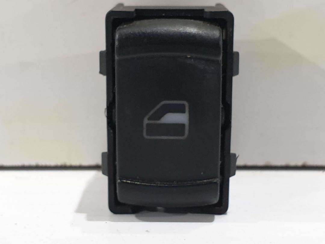MANDO ELEVALUNAS TRASERO DERECHO - 3B0959855B - VOLKSWAGEN - GOLF IV BERLINA (1J1)