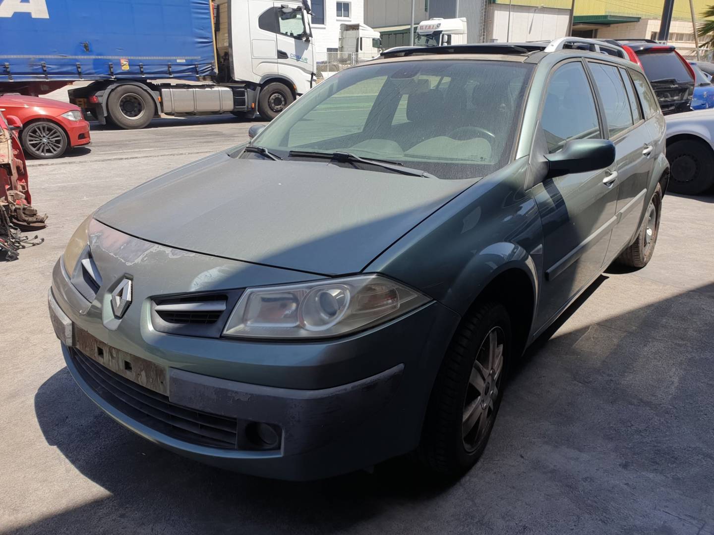 RENAULT MEGANE II FAMILIAR (2003 - 2009)