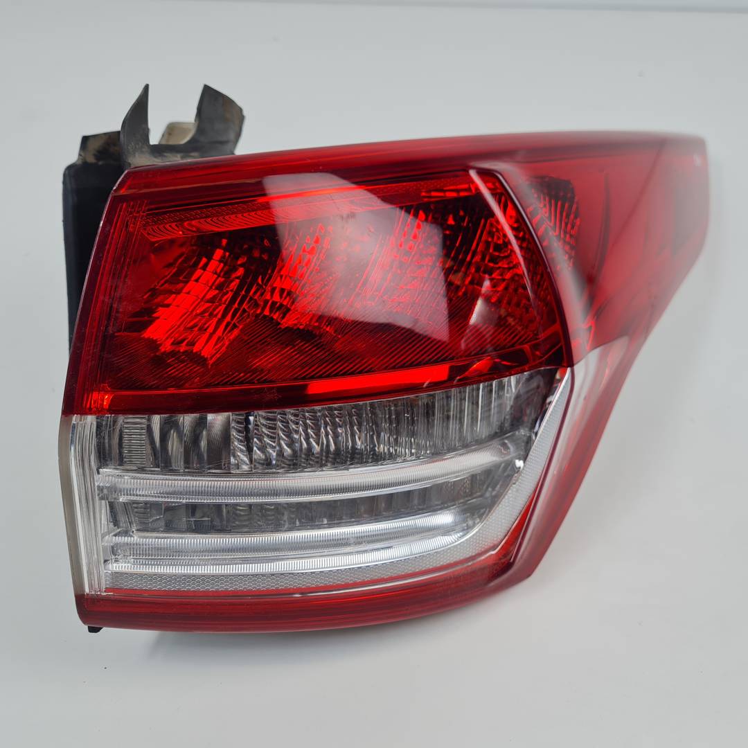 PILOTO TRASERO DERECHO - 90021840 - FORD - KUGA (CBS)
