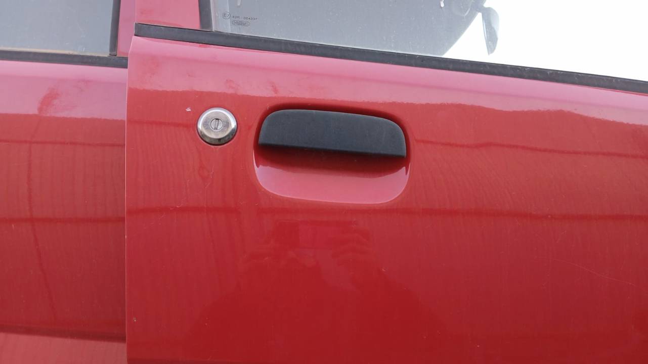 MANETA EXTERIOR DELANTERA DERECHA