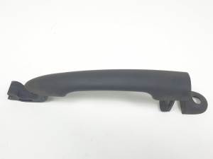 MANETA EXTERIOR DELANTERA IZQUIERDA 8200277636 RENAULT CLIO III Autodesguaces Alicante