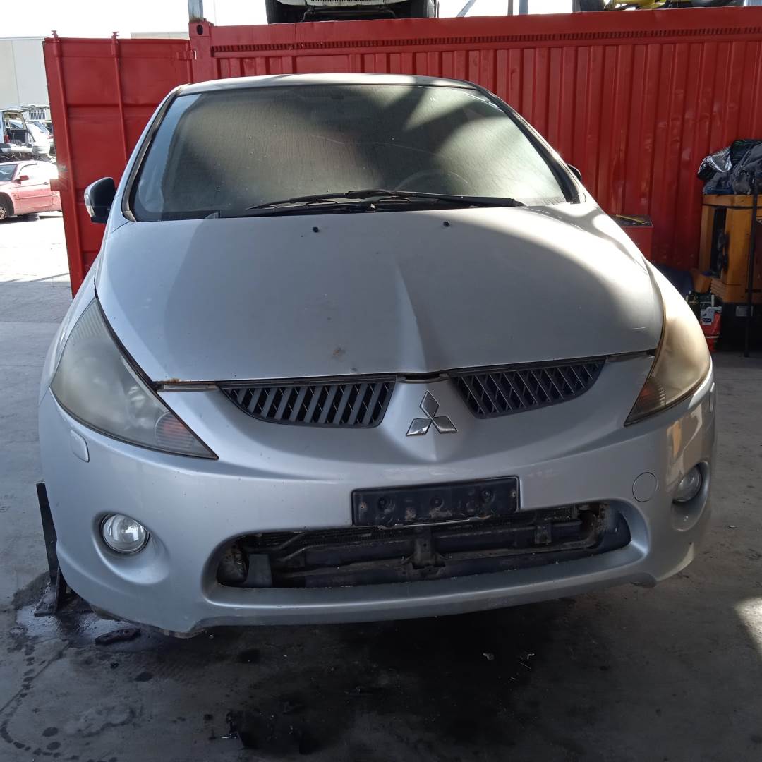 MITSUBISHI GRANDIS (NA0W) (2004 - 2010)