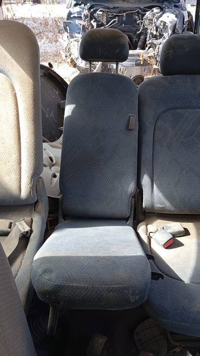 ASIENTO TRASERO MEDIO