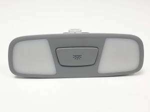 LUZ INTERIOR 8U0947111B AUDI A1 (8X) Autodesguaces Alicante