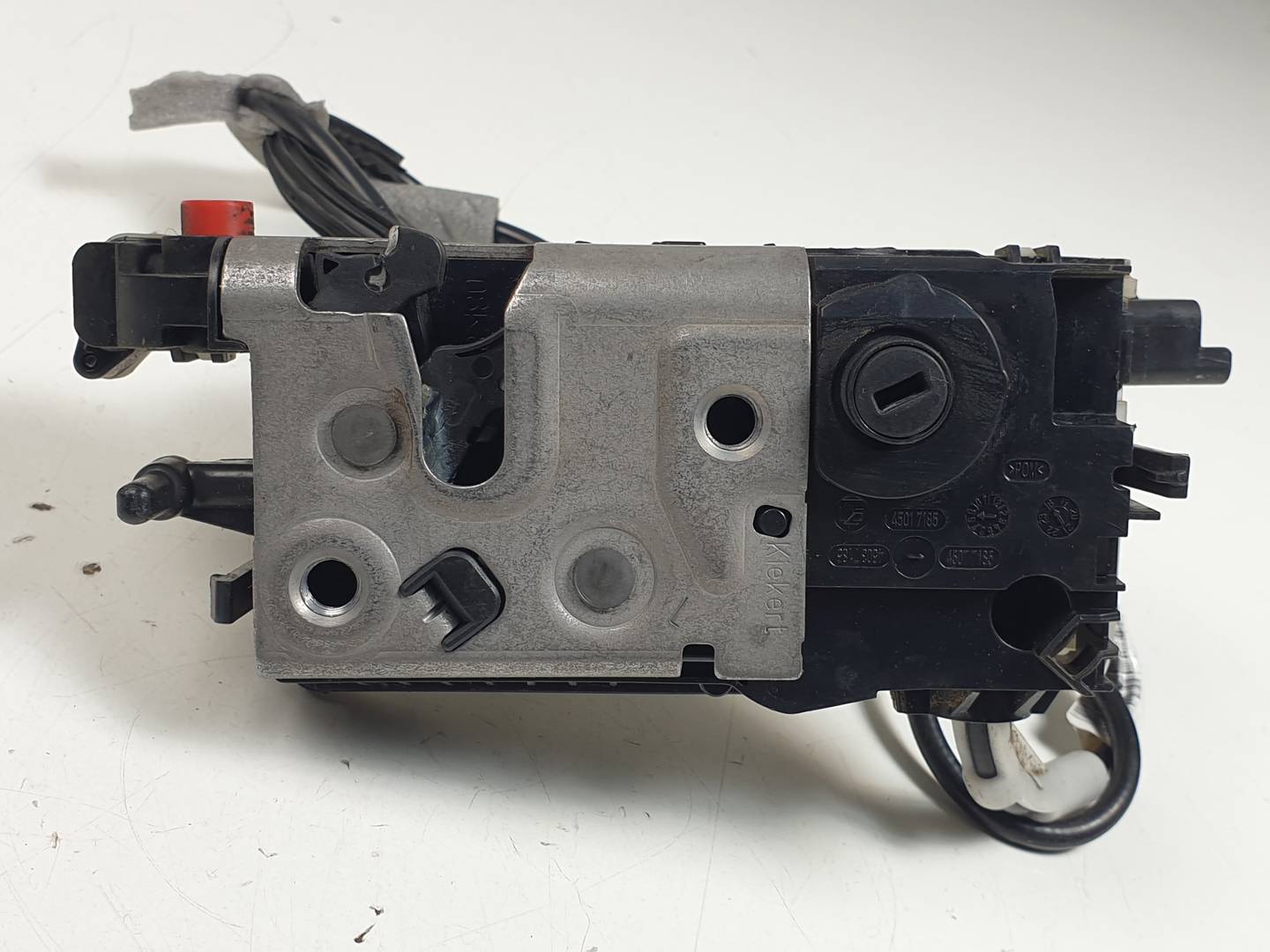 CERRADURA PUERTA TRASERA IZQUIERDA - 9812501280 - PEUGEOT - 2008 (A94)