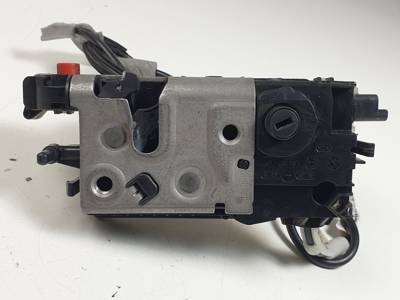 CERRADURA PUERTA TRASERA IZQUIERDA 9812501280 PEUGEOT 2008 (A94) Autodesguaces Alicante