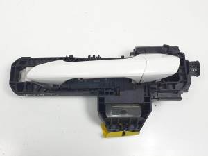 MANETA EXTERIOR TRASERA IZQUIERDA A2047602134 MERCEDES CLASE C (W204) LIM. Autodesguaces Alicante