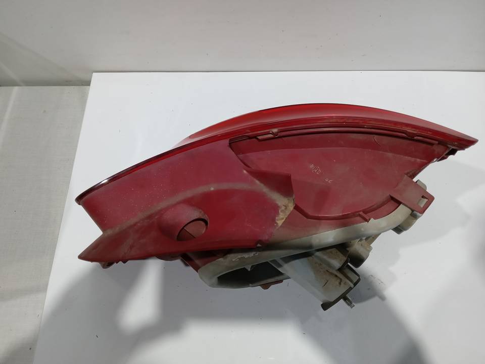 PILOTO TRASERO IZQUIERDO