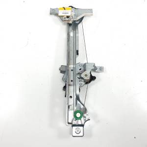 ELEVALUNAS TRASERO DERECHO 9682808680 PEUGEOT 5008 (T87) Autodesguaces Alicante