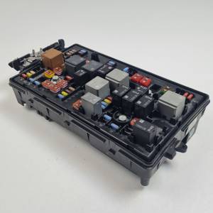 CAJA RELES / FUSIBLES 13255300 OPEL INSIGNIA SPORTS TOURER Autodesguaces Alicante