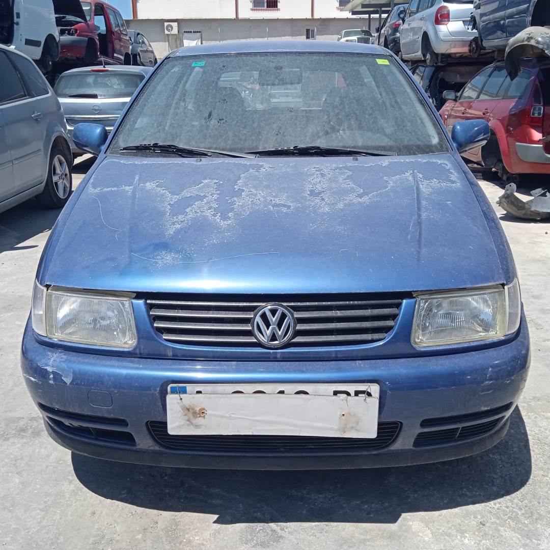 VOLKSWAGEN POLO BERLINA (6N1) (1994 - 1999)