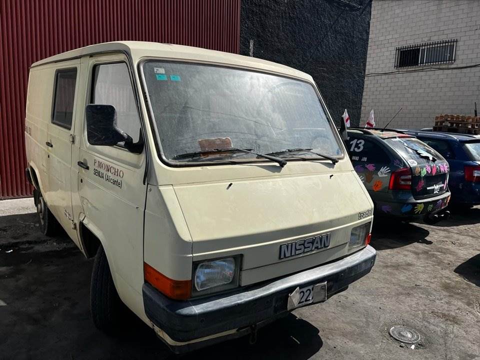 NISSAN TRADE (1986 - 1993)