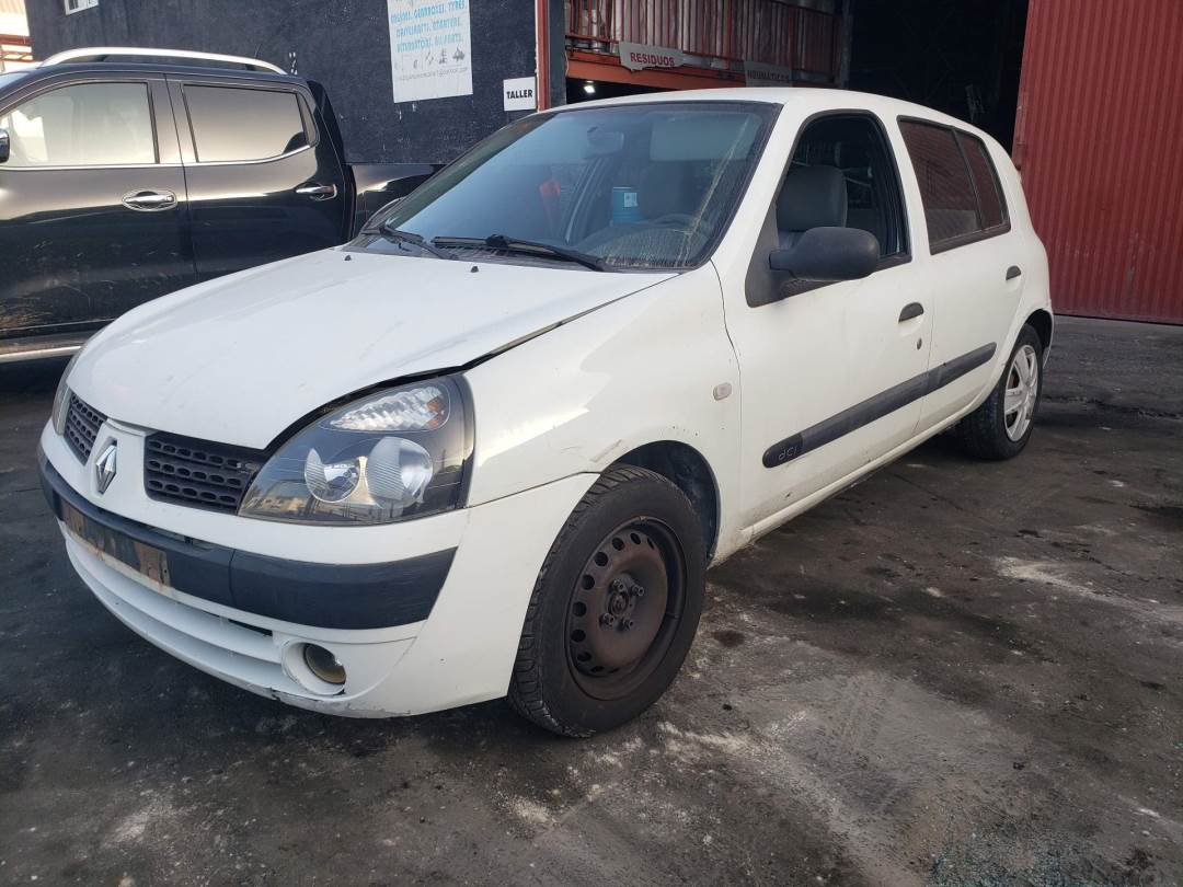 RENAULT CLIO II FASE II (B/CB0) (2001 - 2005)